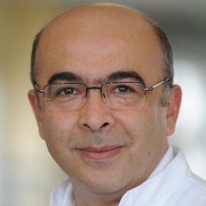 Oberarzt Dr. Ramin Moili, Klinik für Unfallchirurgie und Orthopädische...