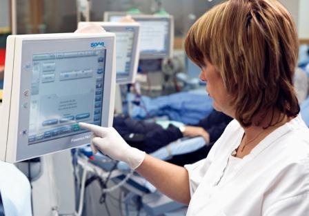 Photo: Fresenius Medical Care produziert 500.000. Dialysemaschine
