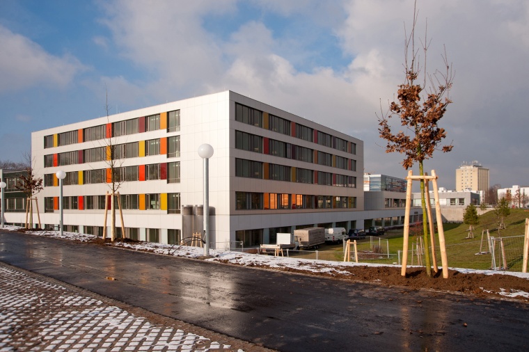 Die neue Universitäts-Frauen- und Hautklinik wird im Juni 2013 bezogen (Foto:...