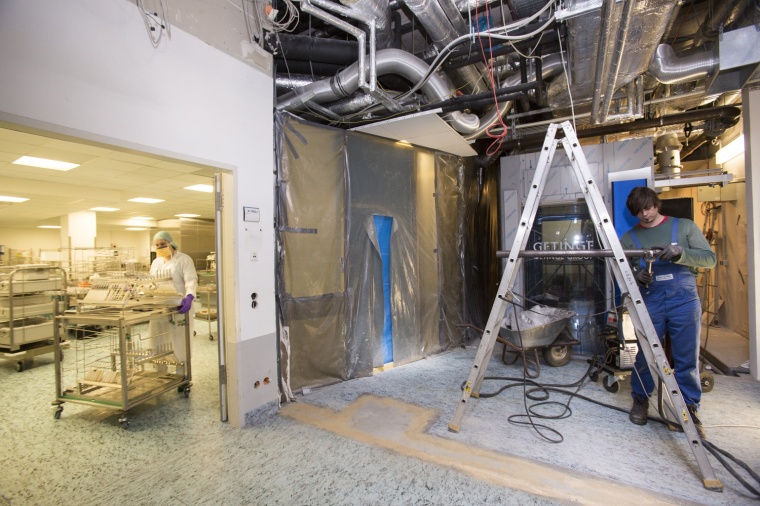 Umbau bei laufendem Betrieb: 500.000 Euro sind in die Zentrale...