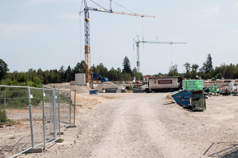 Der Grundstein für Erweiterungsbau der Rational AG in Landsberg ist gelegt.