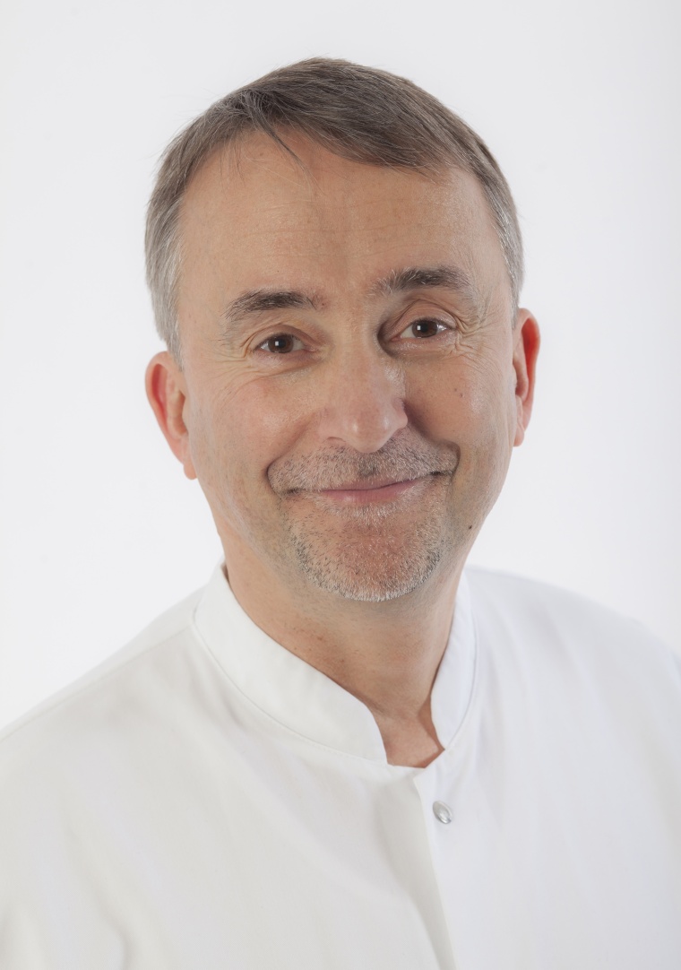 Dr. Georg Hillebrand