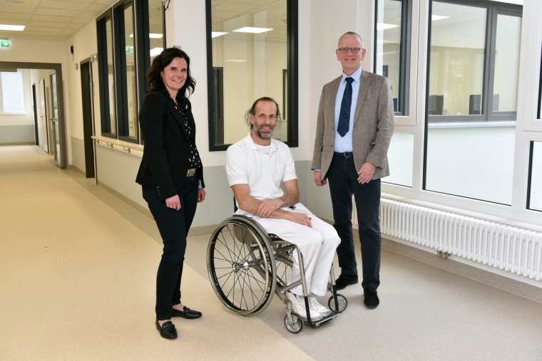 Dr. Tina Groll, Geschäftsführerin, Dr. Mirko Aach, Leitender Arzt der...