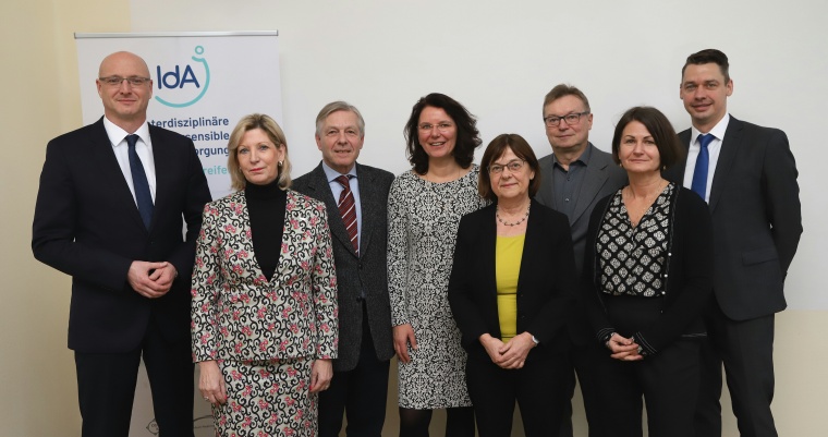 „IdA - Interdisziplinäre demenzsensible Akutversorgung“ geht an den Start,...