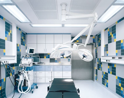 Freundliche Lichtstimmungen in den öffentlichen Bereichen fördern die...