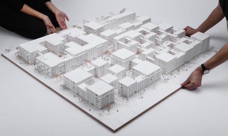 Als gedankliche „Spielwiese“, so nannte es der Betreuer der Arbeit, Prof....