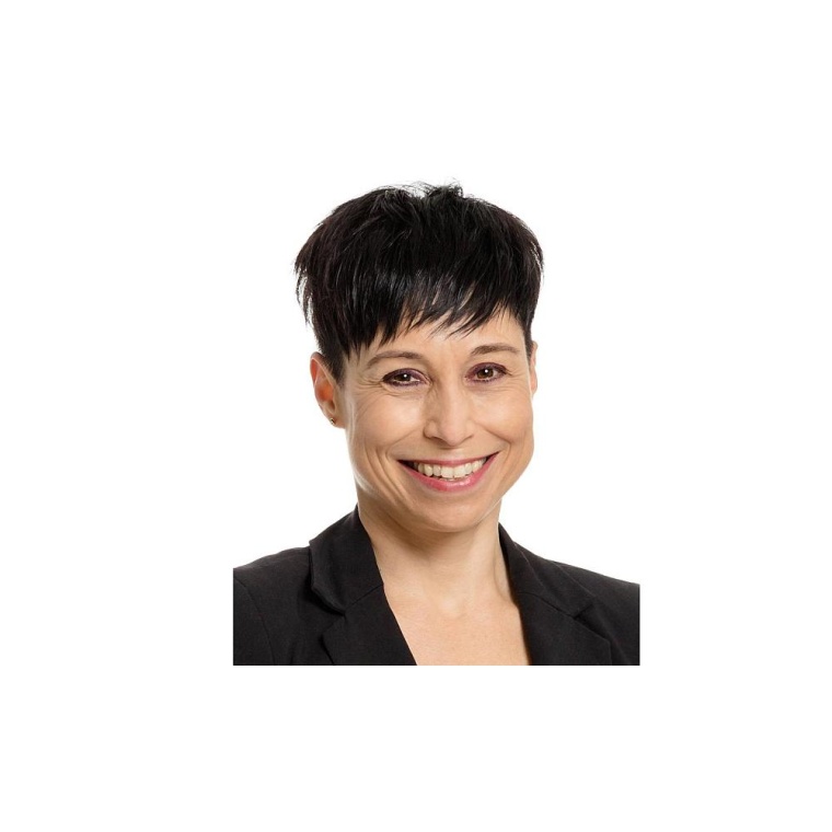 Prof. Dr. med. Britta Maurer, Klinikdirektorin und Chefärztin,...