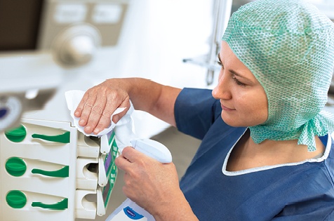 Breit wirksame Schnelldesinfektion für alle sensiblen Flächen Fotos: Hartmann