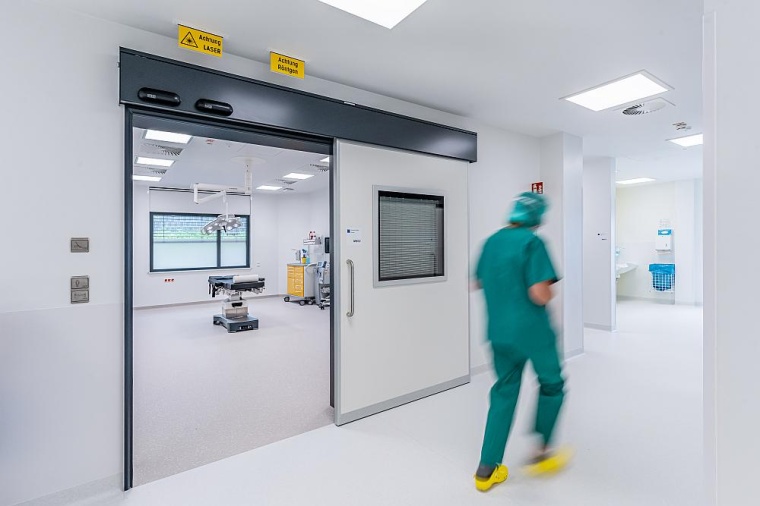 Viele Krankenhäuser rüsten ihre Operationskapazitäten auf: Während die...