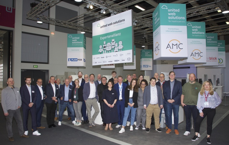 Die Mitglieder auf der DMEA 2024 Foto: United Web Solutions