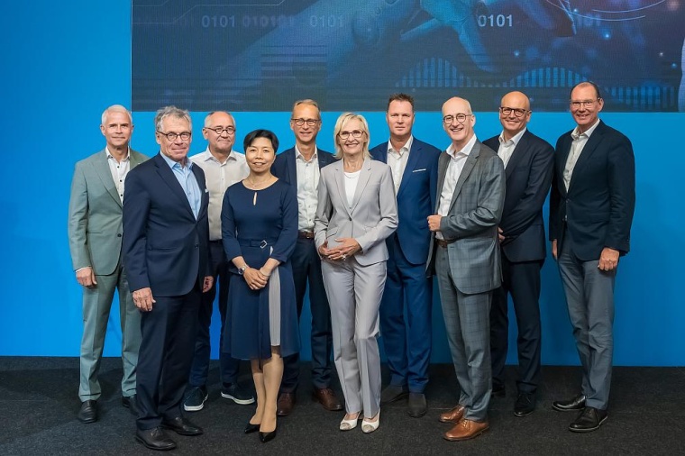 Der neue Spectaris-Gesamtvorstand will sich entschlossen für den Abbau...