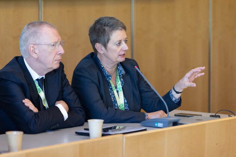 Vorsitzende der DGP: Prof. Dr. med. Christoph Röcken und Prof. Dr. med. Eva...