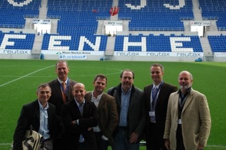 Teilnehmer des 5. GOTS Thementags bei der Besichtigung der Rhein Neckar Arena.