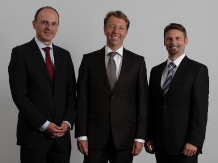 Der Vorstand der Medos Medizintechnik AG ist vollständig (v.l.n.r.): Jürgen...