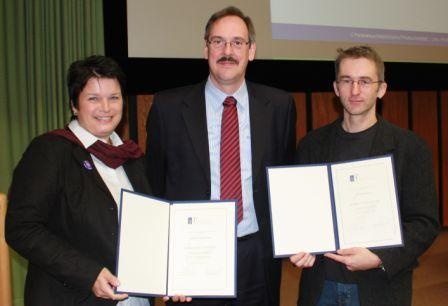 Dagmar Meburger, Preisträgerin ÖGKV, Dr. Andre Ewers, Studiengangleiter...