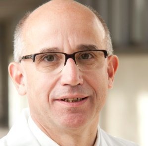 Prof. Dr. Hartmut Döhner ist für seine herausragenden Leistungen auf dem...