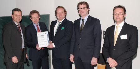 Freuen sich über die Zertifizierung der Klinik für Allgemeine Orthopädie und...