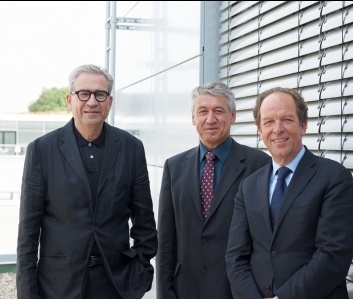 Rüdiger Strehl, Prof. Dr. Thomas Wirth und Prof. Dr. Klaus-Michael Debatin...