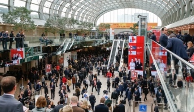 Die 4.831 Aussteller der MEDICA vermittelten den erneut insgesamt fast 130.000...