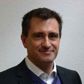 Neustrukturierung der Geschäftsleitung der Regionalen Kliniken Holding: Axel...