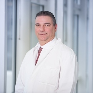 Dr. Frank Heits übernimmt als Chefarzt die Leitung der neuen Klinik für...