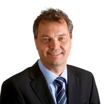 Prof. Dr. Christof Hettich übernimmt den Vorstandsvorsitz der SRH Holding...