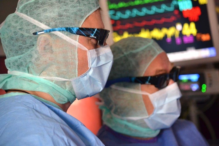 Eine Polarisationsbrille, die auch bei Kinofilmen zum Einsatz kommt, die in 3D...