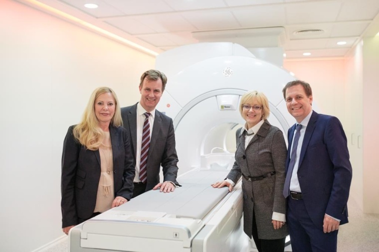 Kerstin Ludwig, GE Healthcare, Arne Schmid, GE Healthcare, Dr. med. Susanne...