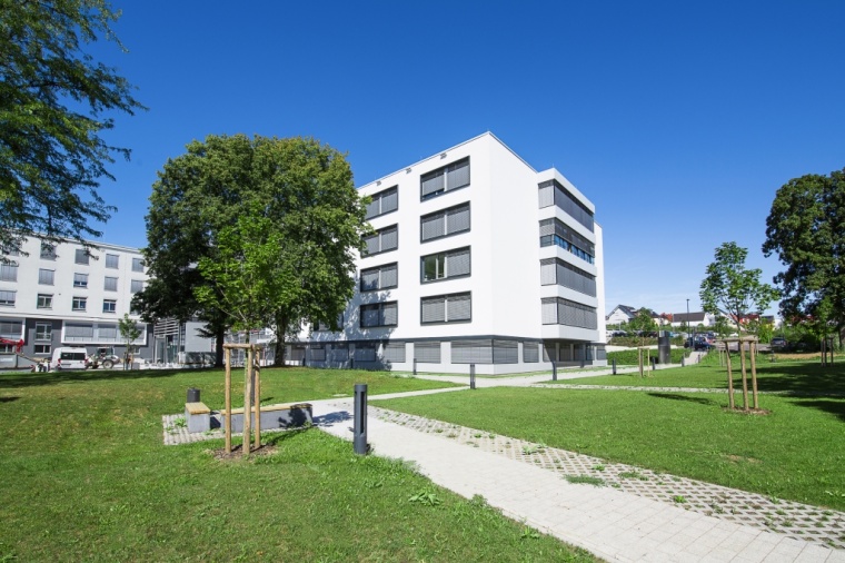 Das Bettenhaus C der GRN-Klinik Sinsheim, kurz vor Vollendung der Bauarbeiten...
