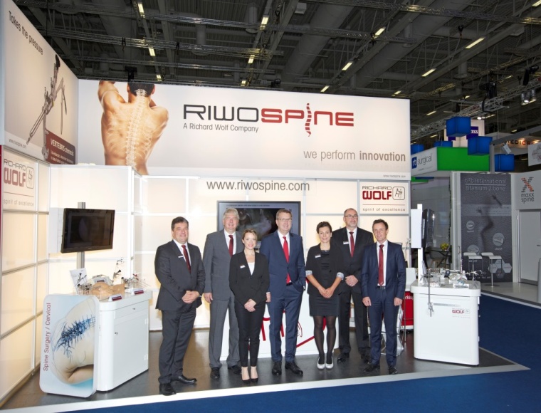 RIWOspine präsentierte sich anlässlich des diesjährigen EUROSPINE-Kongresses...
