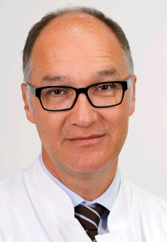 Prof. Dr. med. Dr. h.c. Stefan Schwab, Foto DIVI