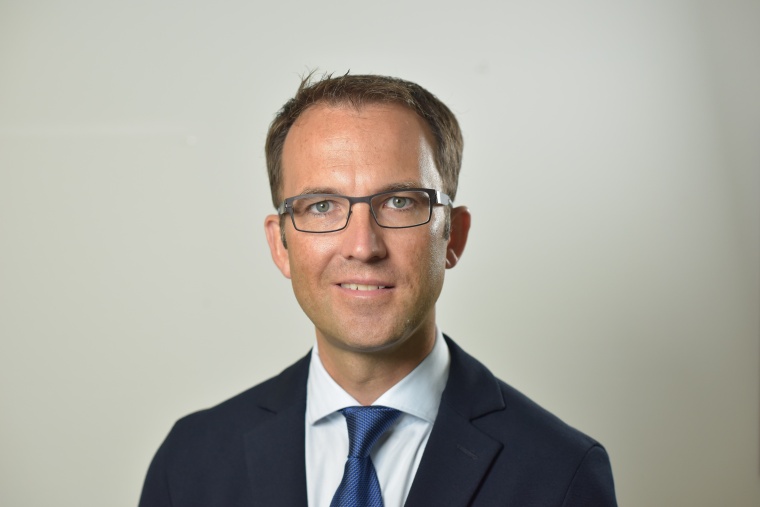 Prof. Dr. Thomas Kremer ist der neue Chefarzt an der Klinik für Plastische und...