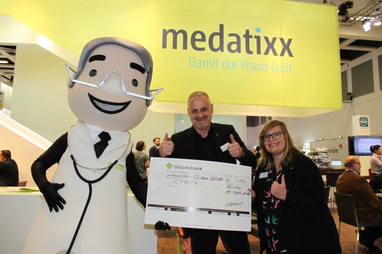 Das Preisgeld von 500 € für „Die neuen Leiden des digitalen Dr. Doxx“...