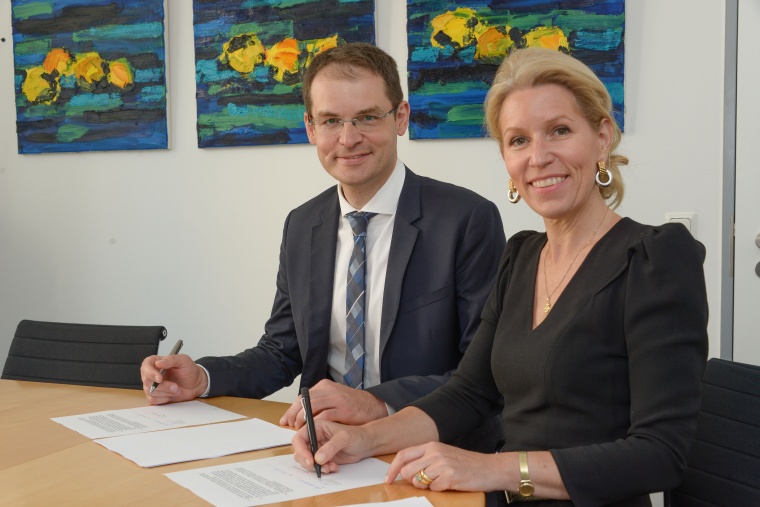 Prof. Dr. Volker Rudolph (links) Foto: Armin Kühn