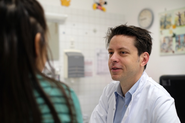 Prof. Dr. Andreas Jenke ist seit Februar Direktor der Klinik für Neonatologie...