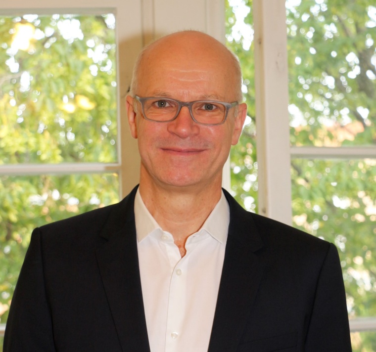 Dr. Oliver Hader ist neuer Chefarzt Angiologie am Helios Klinikum Emil von...