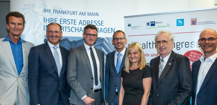 (v.l.n.r.): Dr. M. Groß (Vizepräs. der IHK), M. Burkhart (Vorsitzender gwrm),...