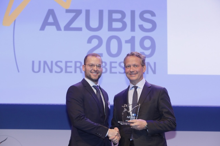 Maximilian Koch-Kemper (l.) aus dem St. Franziskus-Hospital Münster erhielt in...