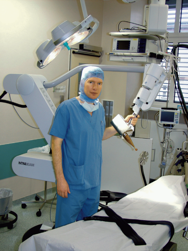 Prof. Dr. Jens-Uwe Blohmer, Leiter des Brustzentrums City der Abteilung für...