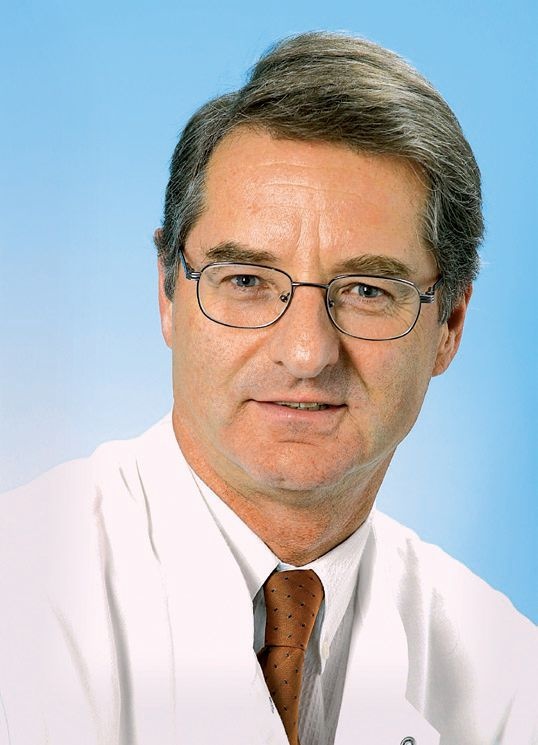 Prof. Dr. Reinhard Fünfstück, Chefarzt der Klinik für Innere Medizin I am...