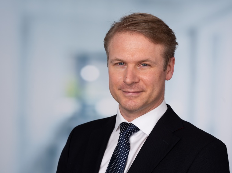 Neue Akzente in der operativen Versorgung von Kopf-Hals-Tumoren sowie der...