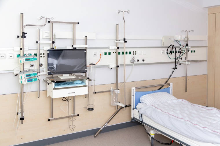 Auf der neuen Weaning-Station stehen 14 Bettplätze mit Überwachungsmonitor...