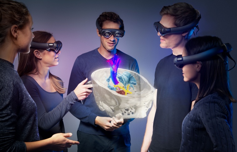 „Visualisierung eines 3D-Modells mit Gehirnstrukturen“ Foto: Brainlab
