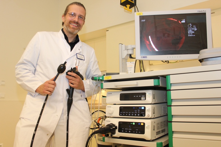 Dr. Oliver Möschler aus dem Marienhospital Osnabrück präsentiert ein neues...