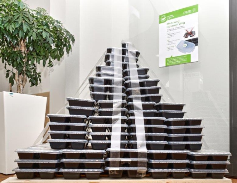 Täglicher Verbrauch an Einwegdosen im Mitarbeiter-Restaurant Foto: Uniklinikum...