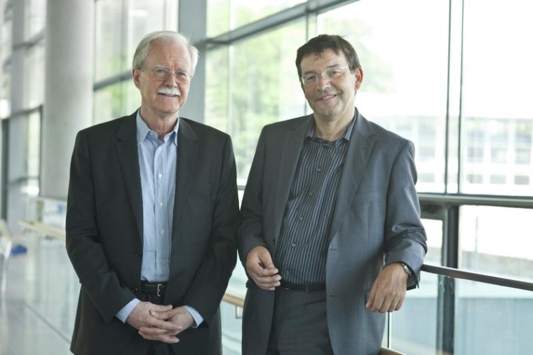 Prof. Wolfgang Koenig und Prof. Dietrich Rothenbacher (v.l.). Foto:...