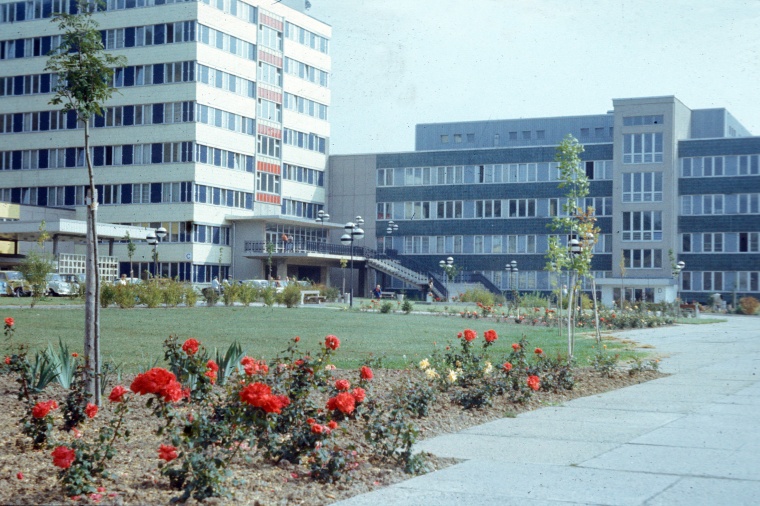 Impressionen aus der Anfangszeit der Klinik für Innere Medizin. Fotos: Archiv...