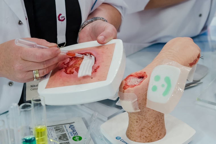 Zwar fallen Praxisübungen in diesem Jahr aus, die Branche trifft sich aber...