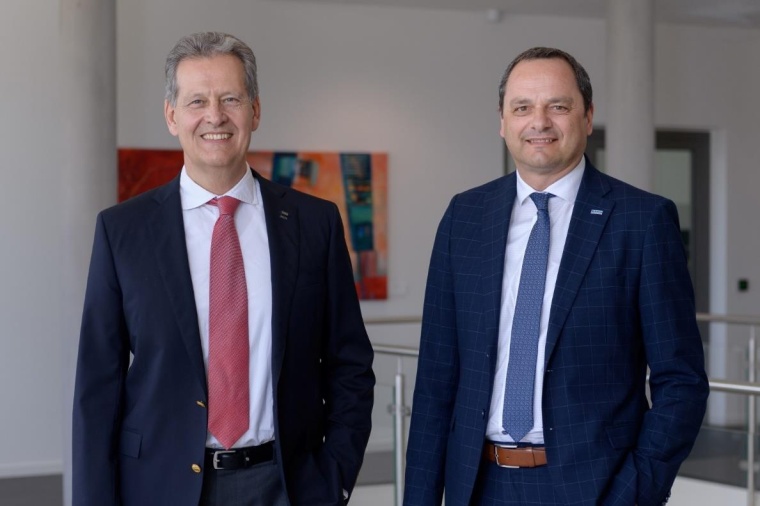 Dr. Johannes Haupt, CEO der BLANC & FISCHER Familienholding, und der BLANCO...