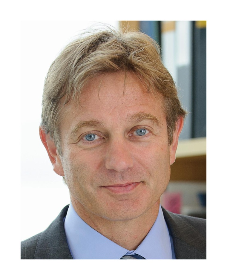 Prof. Marcel R.M. van den Brink, Vorsitzender des Medizinischen Beirats der...